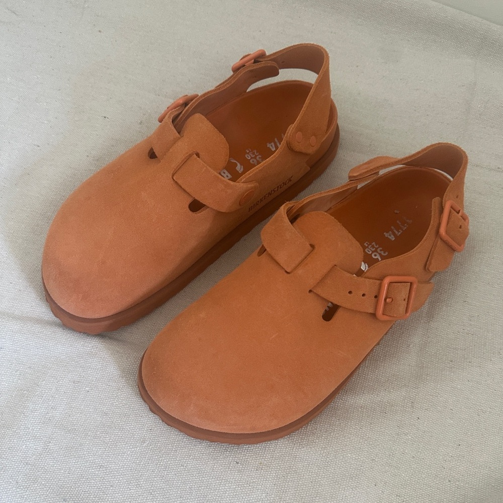 Birkenstock 1774 Boston Suede Orange Clogs